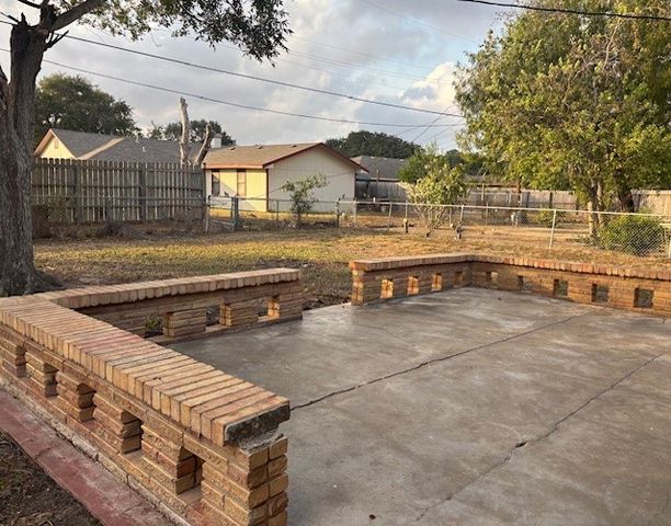 4621 Calvin Dr, Corpus Christi, TX 78411