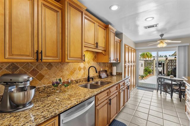 531 BOCA CIEGA POINT BOULEVARD S 531, St Petersburg, FL 33708