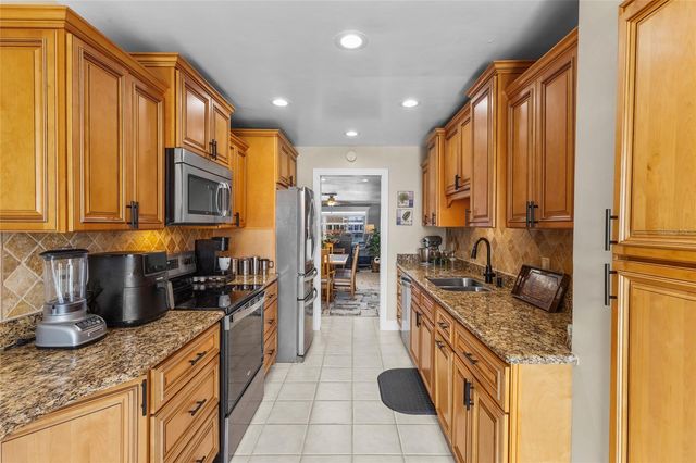 531 BOCA CIEGA POINT BOULEVARD S 531, St Petersburg, FL 33708