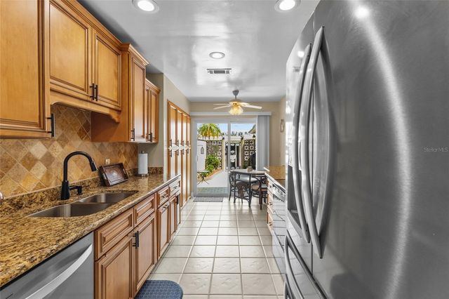 531 BOCA CIEGA POINT BOULEVARD S 531, St Petersburg, FL 33708