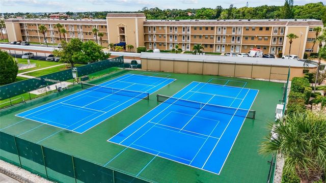 531 BOCA CIEGA POINT BOULEVARD S 531, St Petersburg, FL 33708