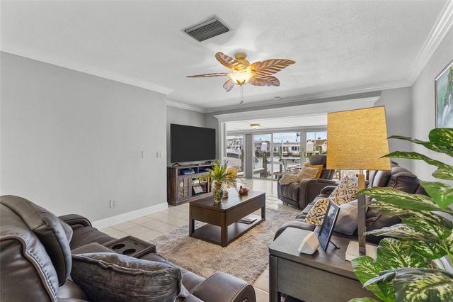 531 BOCA CIEGA POINT BOULEVARD S 531, St Petersburg, FL 33708