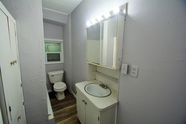 1017 18TH STREET, Two Rivers, WI 52241