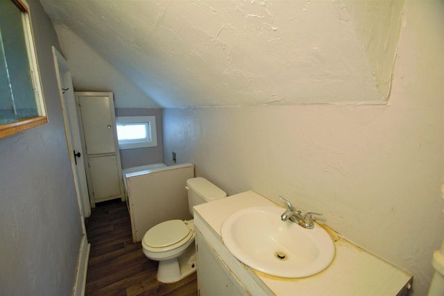 1017 18TH STREET, Two Rivers, WI 52241