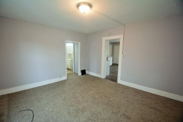 1017 18TH STREET, Two Rivers, WI 52241