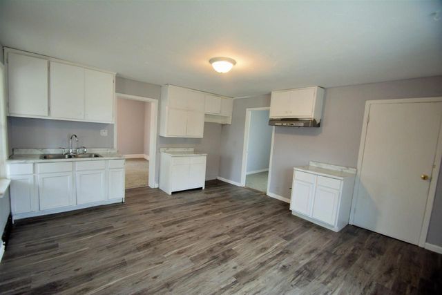 1017 18TH STREET, Two Rivers, WI 52241