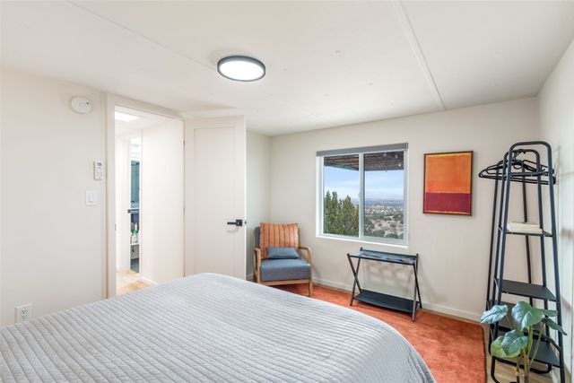 89 Coyote Crossing, Santa Fe, NM 87508