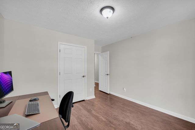 5590 Lenox Park Place, Buford, GA 30518