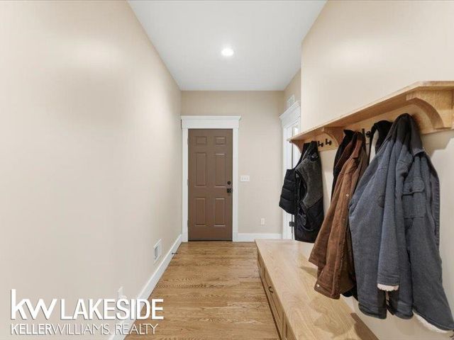 5345 BRISTOL PARKE Circle, Independence Twp, MI 48348
