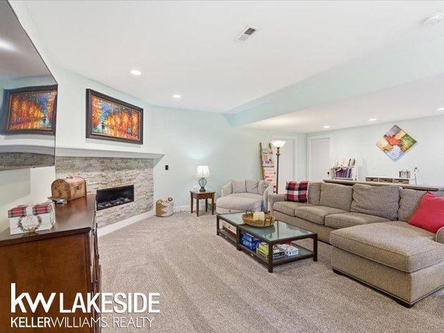 5345 BRISTOL PARKE Circle, Independence Twp, MI 48348