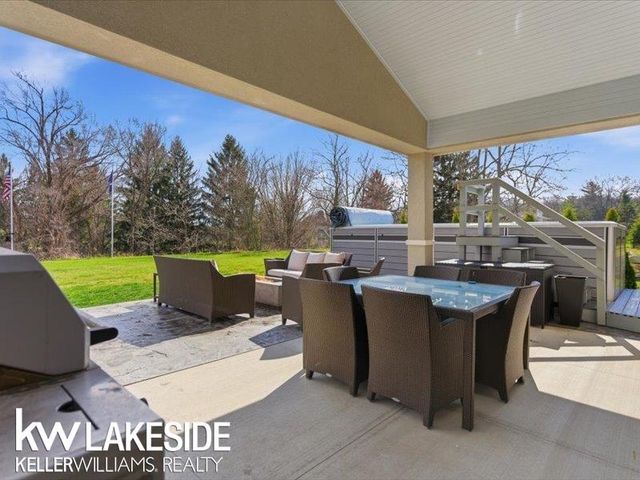 5345 BRISTOL PARKE Circle, Independence Twp, MI 48348