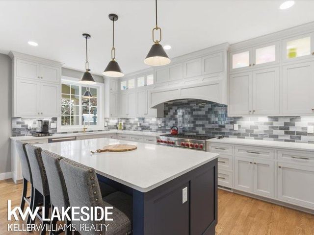 5345 BRISTOL PARKE Circle, Independence Twp, MI 48348