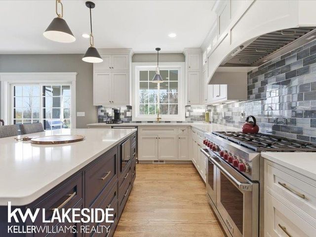 5345 BRISTOL PARKE Circle, Independence Twp, MI 48348