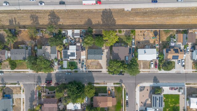 6657 S KENTUCKY DR, West Jordan, UT 84084