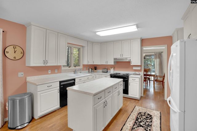 15 Woodpine Court, Columbia, SC 29212