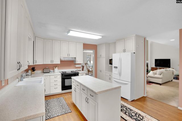 15 Woodpine Court, Columbia, SC 29212