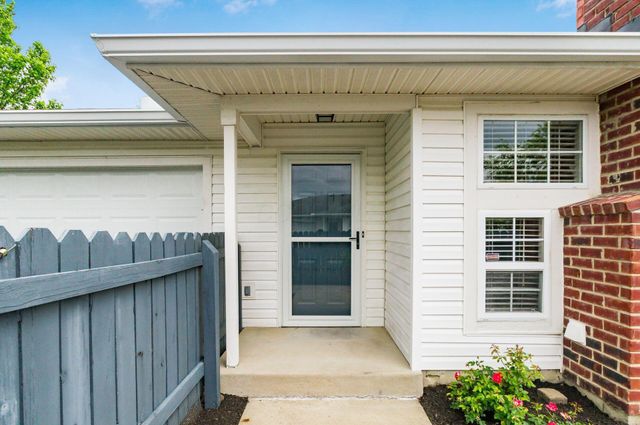 8351 Greyhawk Circle, Columbus, OH 43240