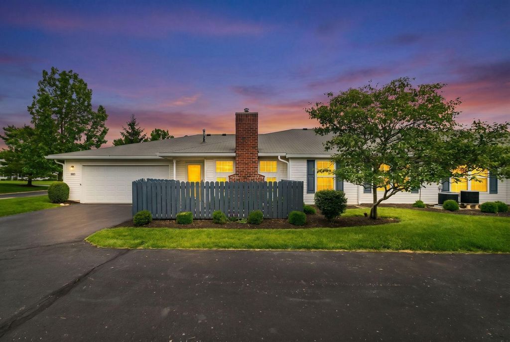8351 Greyhawk Circle, Columbus, OH 43240