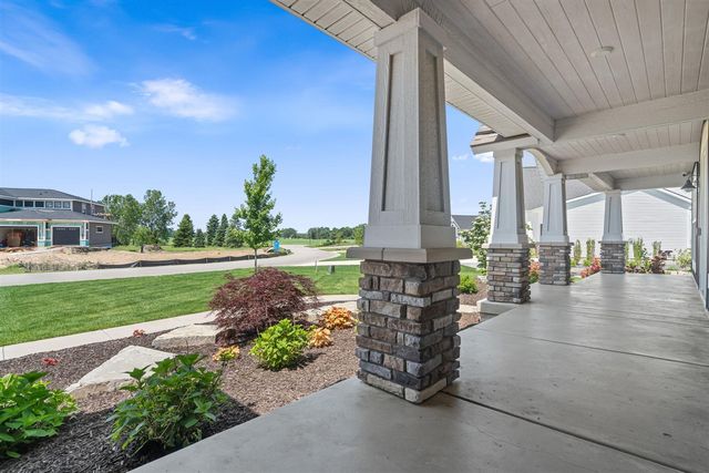 4738 Harkemas Creek Drive, Holland, MI 49424