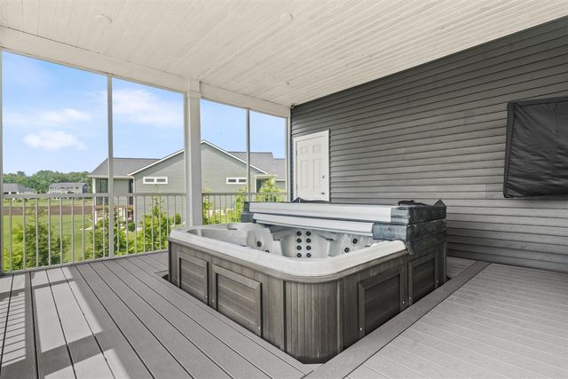 4738 Harkemas Creek Drive, Holland, MI 49424