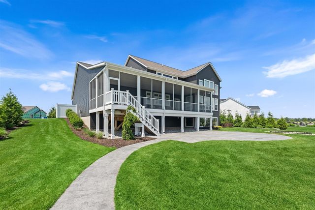 4738 Harkemas Creek Drive, Holland, MI 49424