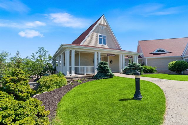 4738 Harkemas Creek Drive, Holland, MI 49424