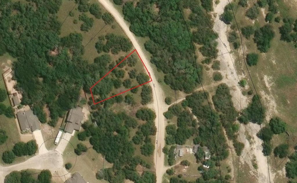 45 Moonlight LN, Wimberley, TX 78676