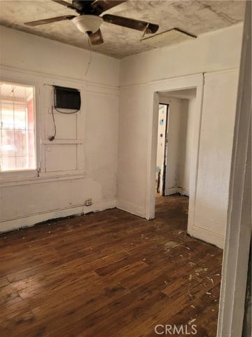 83040 Magnolia Avenue, Trona, CA 93562