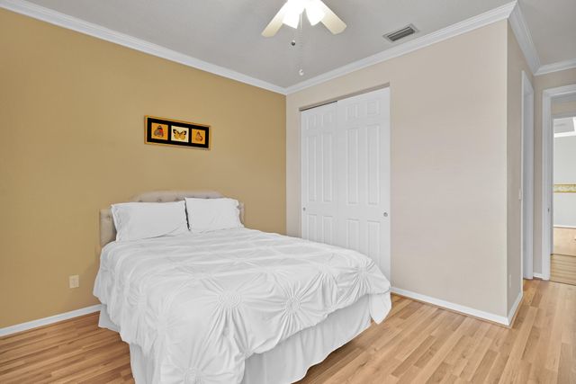 3238 Sussex Way, Vero Beach, FL 32966