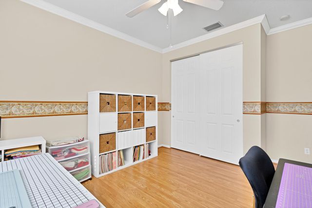 3238 Sussex Way, Vero Beach, FL 32966