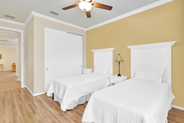 3238 Sussex Way, Vero Beach, FL 32966