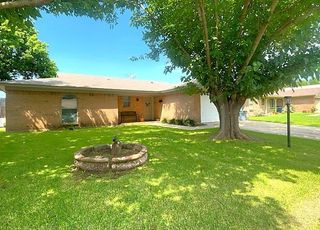 309 Linda Drive, Burleson, TX 76028