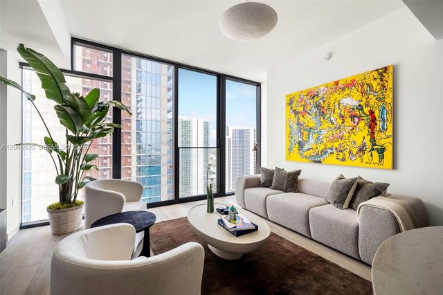 20 NE 11th St 4503, Miami, FL 33132