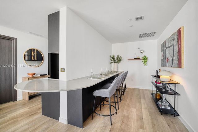 20 NE 11th St 4503, Miami, FL 33132