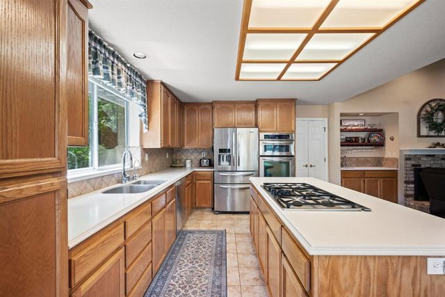 12609-12611 Mindy Ln, Nevada City, CA 95959