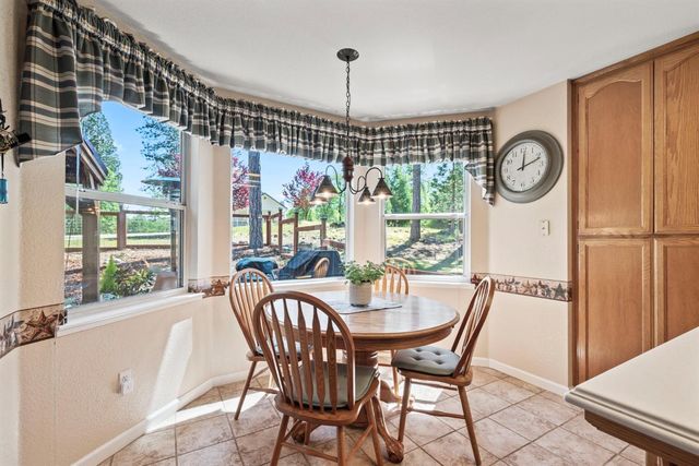12609-12611 Mindy Ln, Nevada City, CA 95959