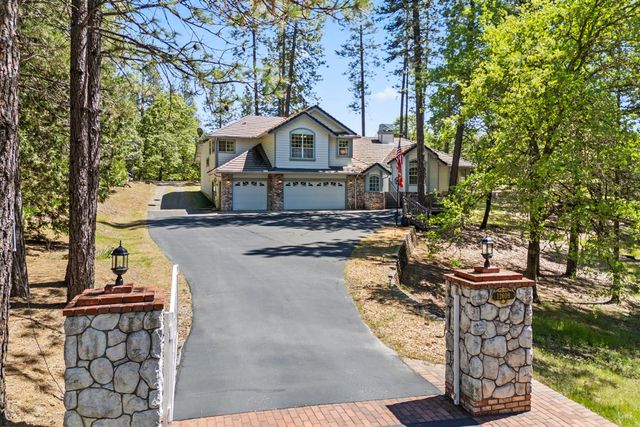12609-12611 Mindy Ln, Nevada City, CA 95959