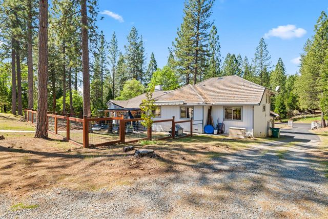 12609-12611 Mindy Ln, Nevada City, CA 95959