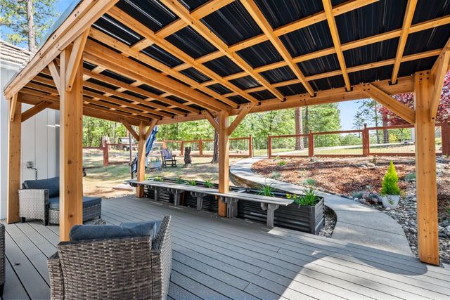 12609-12611 Mindy Ln, Nevada City, CA 95959