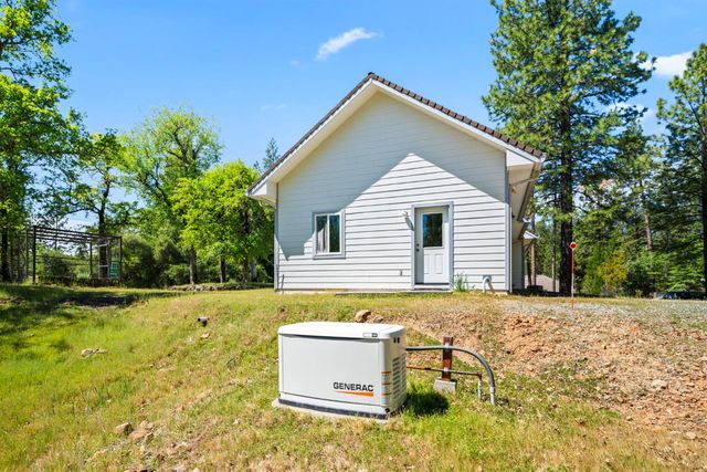 12609-12611 Mindy Ln, Nevada City, CA 95959