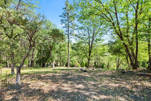12609-12611 Mindy Ln, Nevada City, CA 95959