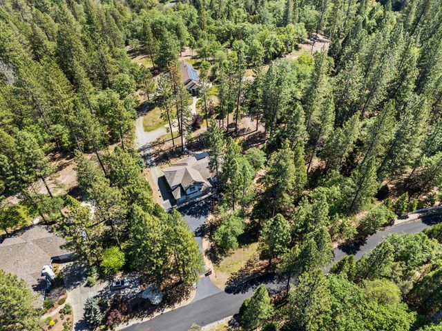 12609-12611 Mindy Ln, Nevada City, CA 95959