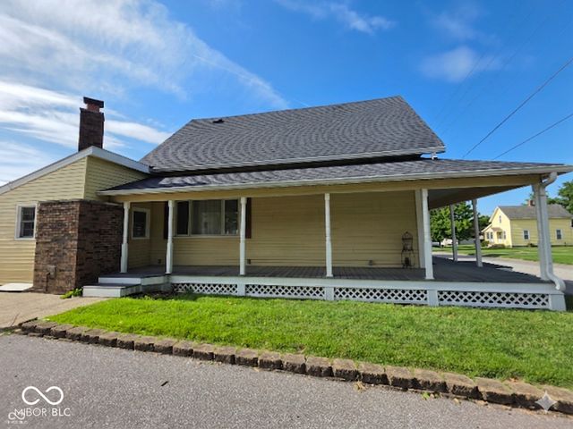 54 Church Street, Southport, IN 46227