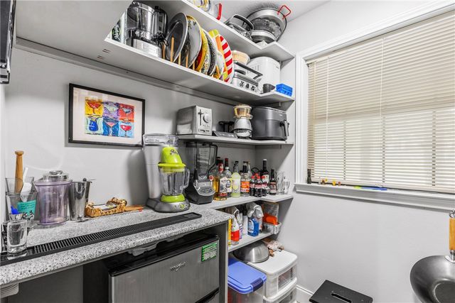 2015 Pinewood Drive, Bryan, TX 77807