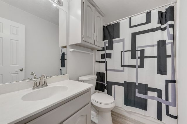 8809 Greenwood Trail, Rowlett, TX 75088