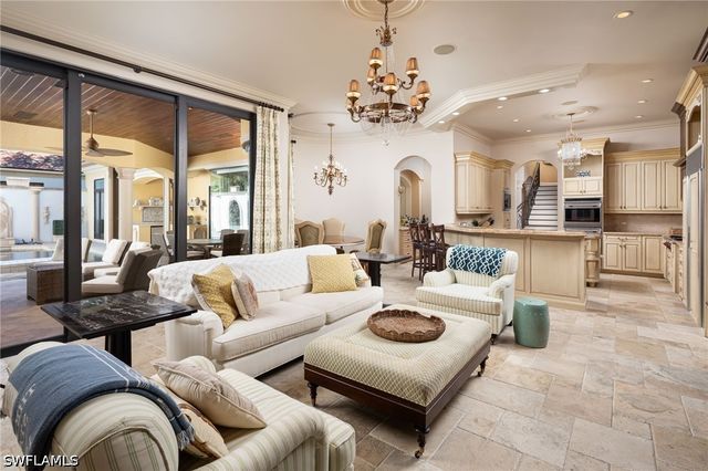 3280 Gordon DR, Naples, FL 34102