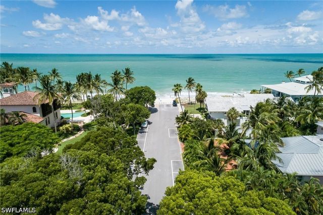 3280 Gordon DR, Naples, FL 34102
