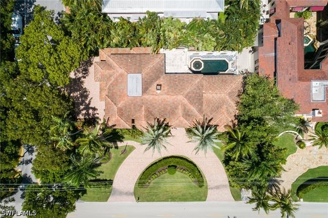 3280 Gordon DR, Naples, FL 34102