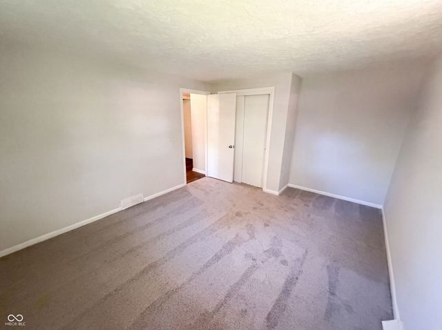 2434 W 67th Street, Indianapolis, IN 46268