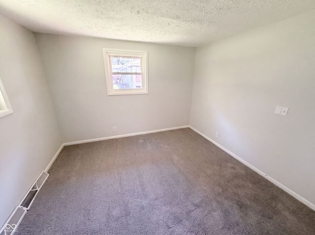 2434 W 67th Street, Indianapolis, IN 46268
